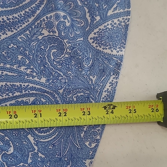Talbots Blue Paisley Wrinkle Resistant  Button Up Shirt size 6 - Picture 6 of 6